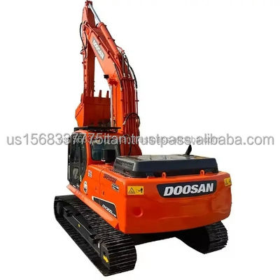 Χρησιμοποιούμενη εκσκαφέας Doosan DX300 με χωρητικότητα κουβάς 1,5m3 και βάρος μηχανής 30000 KG