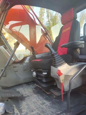 25 τόνων Doosan DX225LC Χρησιμοποιούμενη εκσκαφέας Crawler με 0-2000 ώρες εργασίας Καλή κατάσταση