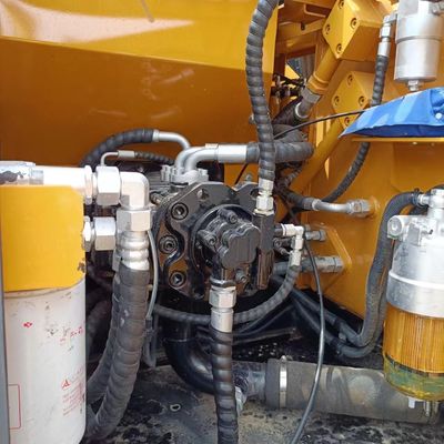 Εκσκαφέας Komatsu PC110 με αρχικό υδραυλικό κύλινδρο και βάρος μηχανής 11000 KG