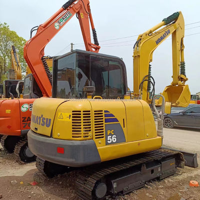 Χρησιμοποιούμενος εξορυκτής Komatsu PC56-7 με 0-2000 ώρες εργασίας και αρχική υδραυλική βαλβίδα