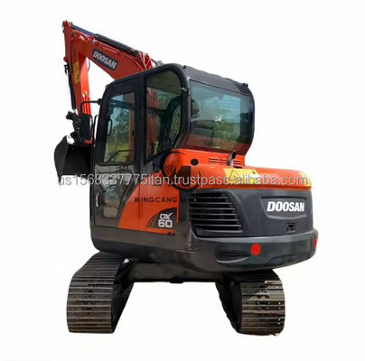 DOOSAN DX60 Εκσκαφέας και υδραυλική κατασκευαστική μηχανή με 0-2000 ώρες εργασίας το 2016