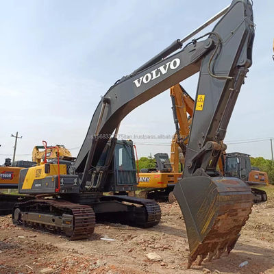 Η εκσκαφέας VOLVO EC290 σε εξαιρετική κατάσταση 2016 έτος με χαμηλές ώρες εργασίας