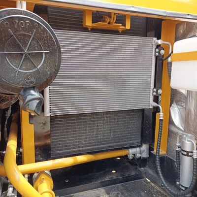 Χρησιμοποιούμενο μέσο Sany 135c Pro Excavator με αρχικό υδραυλικό κύλινδρο και 73kw ισχύ
