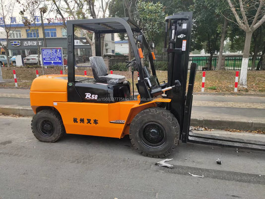 Χρησιμοποιούμενο φορτηγό TCM Hangzhou R50 Top Performance για τις εργασίες χειρισμού υλικών σας
