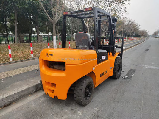 Χρησιμοποιούμενο φορτηγό TCM Hangzhou R50 Top Performance για τις εργασίες χειρισμού υλικών σας