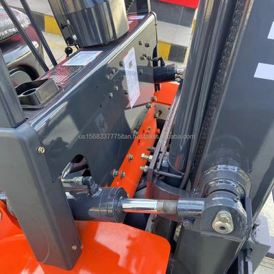 Δουλειές κατασκευής 3000kg 5000kg Φορτηγό με ανελκυστήρα 3000mm Diesel φορτηγό 2 εκπομπές
