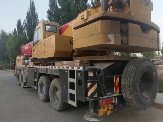 Χρησιμοποιούμενο γερανό SANY 80 τόνων με ονομαστική χωρητικότητα φόρτωσης 80 τόνων και άλλη υδραυλική αντλία