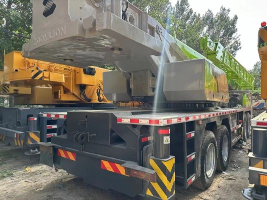 Χρησιμοποιούμενη κατασκευαστική μηχανή Zoomlion 80ton Crane με 1000-1500 ώρες εργασίας