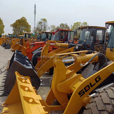 Χρησιμοποιούμενος φορτιστής Komatsu WA 380 Ιδανικός για εργοστάσια κατασκευής