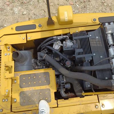 Χρησιμοποιούμενος εξορυκτής Komatsu PC120 με αρχική υδραυλική βαλβίδα και 13 τόνους λειτουργικού βάρους