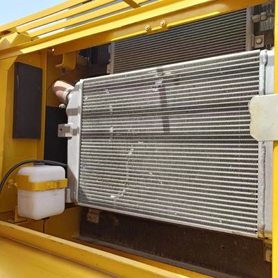 Υδραυλική εκσκαφή Komatsu PC350-7/8 σε απόθεμα για Μηχανικές Μηχανικές Κατασκευής