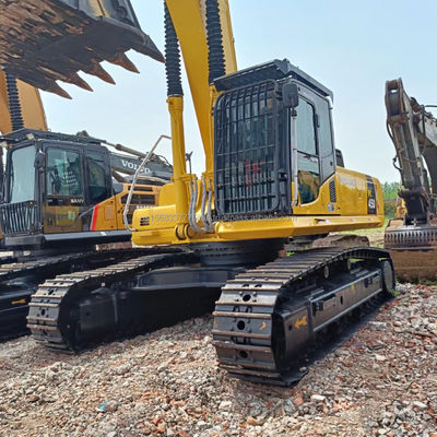 Χρησιμοποιούμενος εξορυκτής Komatsu PC450-7 με χωρητικότητα κουβάς 2M3 και αρχική υδραυλική βαλβίδα