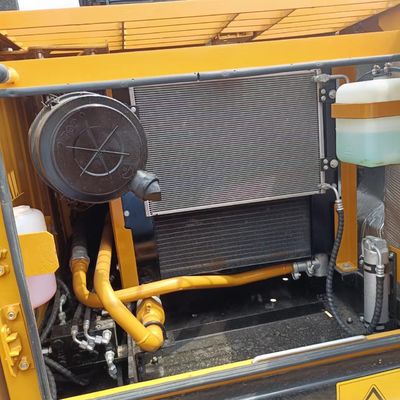 73 kw SANY SY135C Μεγάλος υδραυλικός εξορυκτής 13000 KG Μηχανή εκσκαφής μεταφοράς γης