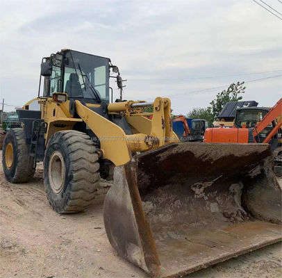 Η Komatsu WA 380 χρησιμοποιήθηκε για την φόρτωση με εξαιρετικές επιδόσεις σε 146 καταστήματα δομικών υλικών