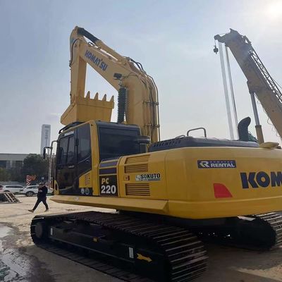 Χρησιμοποιούμενος Εκσκαφέας PC220 Komatsu με χωρητικότητα κουβάς 1,2 M3 και ισχύ 119 kW σε προσιτή τιμή