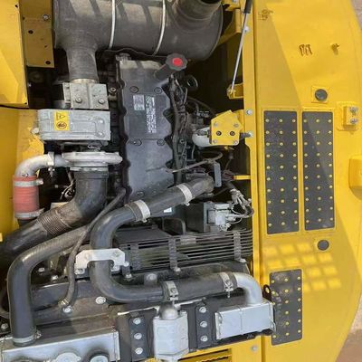 Χρησιμοποιούμενος Εκσκαφέας PC220 Komatsu με χωρητικότητα κουβάς 1,2 M3 και ισχύ 119 kW σε προσιτή τιμή