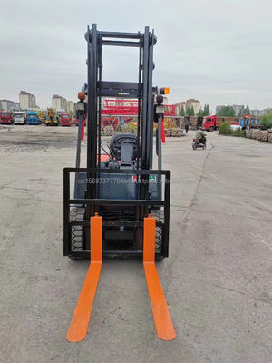 3000 kg Βάρος TOYOTA 7F30 Χρησιμοποιούμενο πετρελαιοκίνητο φορτηγό 99% 2012 μοντέλο για μεγάλη απόδοση