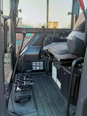 Δεύτερο χέρι Komatsu PC35 Mini Excavator 0.2M3 χωρητικότητα κουβά αρχική υδραυλική βαλβίδα