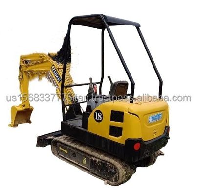 Η Komatsu PC18 Mini χρησιμοποιείται με υδραυλικό κύλινδρο στην Ιαπωνία